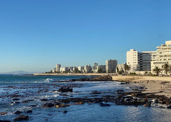 Lido Beachfront Apartment Sea Point Cape Town